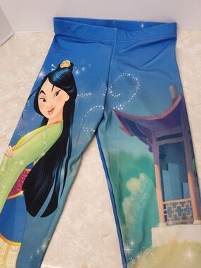 Art of Where Women's Medium Leggings Pants Mulan